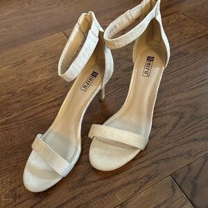 !D!FU 3”, open toed heels